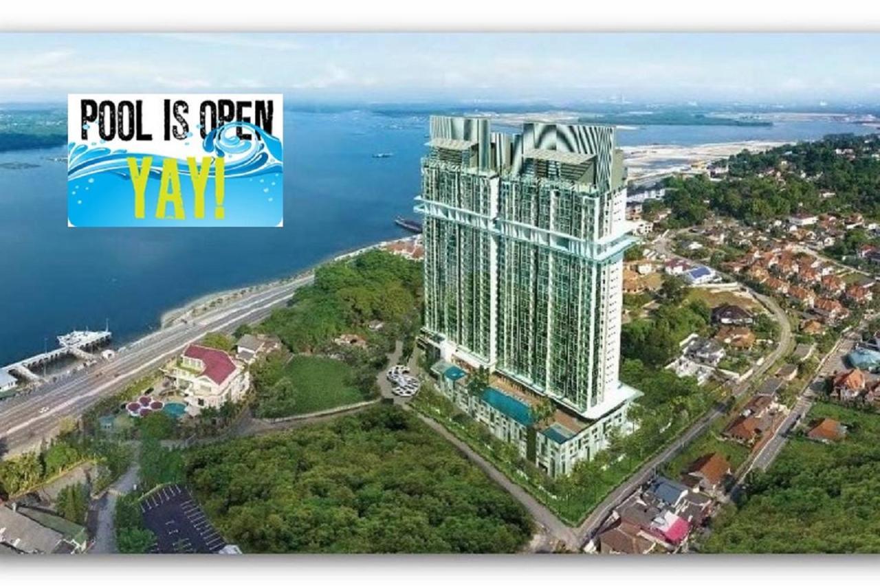 Experience The Coast - Hostahome Suites At Paragon Residence Near Downtown 新山 外观 照片